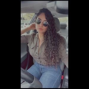 Meet your Posher, Lin